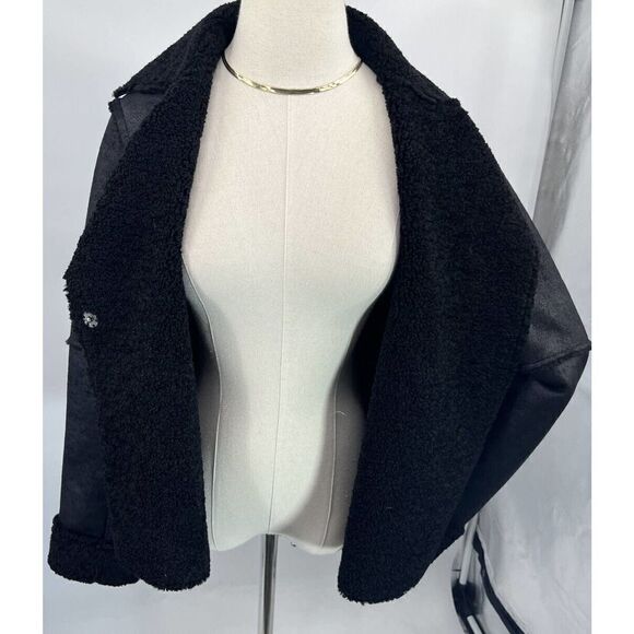 New Velvet by Graham & Spencer Black Sherpa Jacket Faux Suede Medium Reversible - Picture 13 of 16